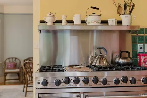 Kitchen - 1134 Willow Ave, Napa, CA 94559 photo 7 of 7