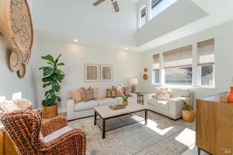 Living - 2412 Celestin Ct, Ukiah, CA 95482 photo 1 of 4