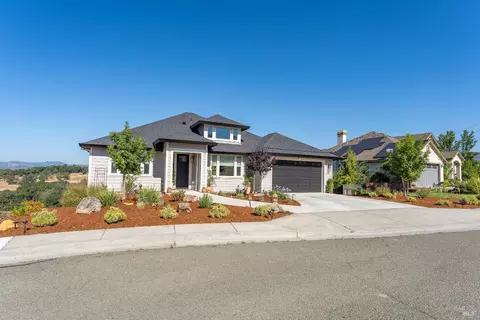 Exterior - 2412 Celestin Ct, Ukiah, CA 95482 photo 4 of 17