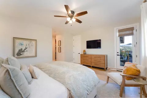 Bedroom - 2412 Celestin Ct, Ukiah, CA 95482 photo 2 of 5