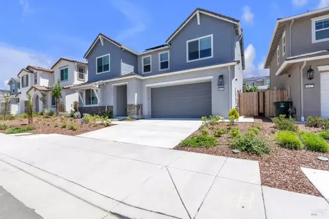 Exterior - 8608 Rockaway Dr, Vallejo, CA 94591 photo 3 of 7