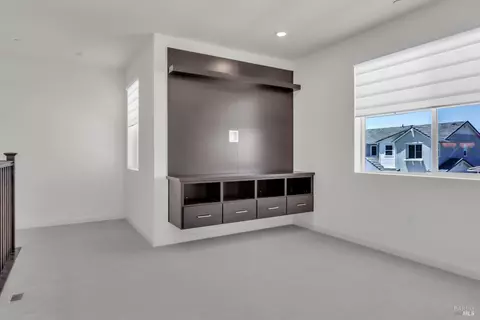 Other - 8608 Rockaway Dr, Vallejo, CA 94591 photo 4 of 7