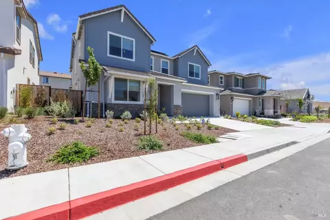 Exterior - 8608 Rockaway Dr, Vallejo, CA 94591 photo 2 of 8