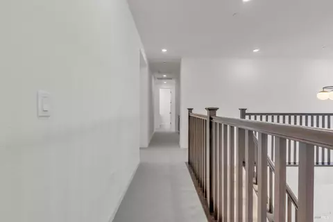 Entry Way - 8608 Rockaway Dr, Vallejo, CA 94591 photo 7 of 8