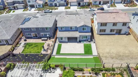 View/Area - 8608 Rockaway Dr, Vallejo, CA 94591 photo 2 of 12