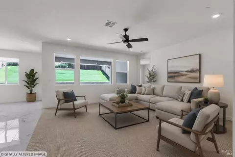 Living - 8608 Rockaway Dr, Vallejo, CA 94591 photo 3 of 4