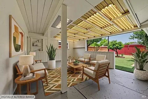 Exterior - 108 Lakewood Ave, Vallejo, CA 94591 photo 5 of 10