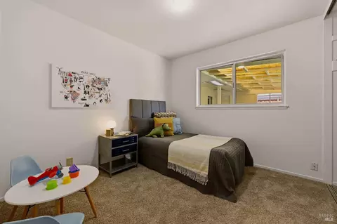 Bedroom - 108 Lakewood Ave, Vallejo, CA 94591 photo 8 of 8