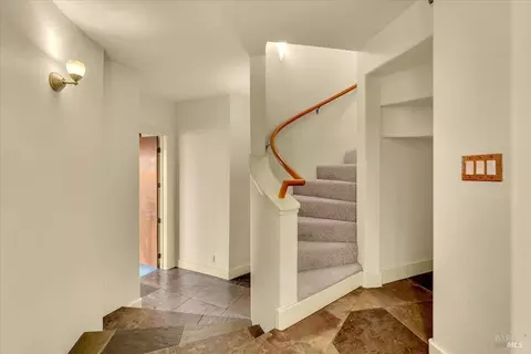 Entry Way - 15000 Middletown Park Dr, Redding, CA 96001 photo 5 of 5