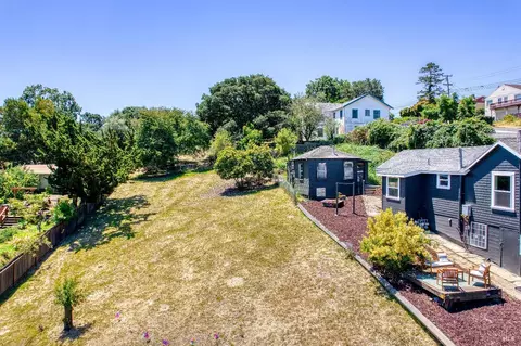 Exterior - 309 Coughlan St, Vallejo, CA 94590 photo 4 of 5