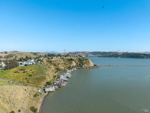 View/Area - 2 Sandy Beach Rd, Vallejo, CA 94590 photo 5 of 12