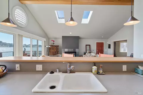 Kitchen - 2 Sandy Beach Rd, Vallejo, CA 94590 photo 6 of 6
