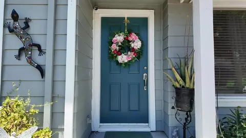 2771 Cumberland St, Santa Rosa, CA 95407