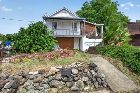 Exterior - 705 E 6th St, Benicia, CA 94510 photo 2 of 16
