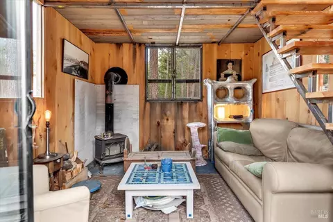 Living - 100 Blue Wolf Rnch, Callahan, CA 96014 photo 5 of 5
