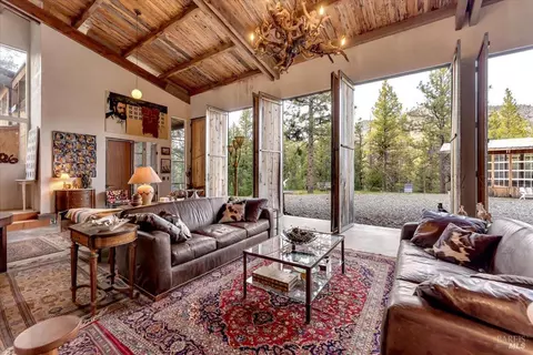 Living - 100 Blue Wolf Rnch, Callahan, CA 96014 photo 3 of 5