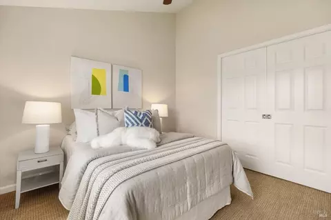 Bedroom - 5 Edgemar Way, Corte Madera, CA 94925 photo 7 of 10