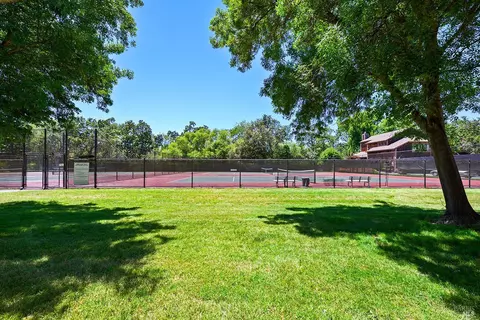 Other - 9211 Lakewood Dr, Windsor, CA 95492 photo 6 of 7