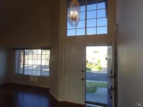 2923 Eucalyptus Ct, Fairfield, CA 94533 photo 12