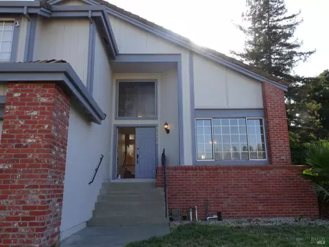 2923 Eucalyptus Ct, Fairfield, CA 94533 photo 3
