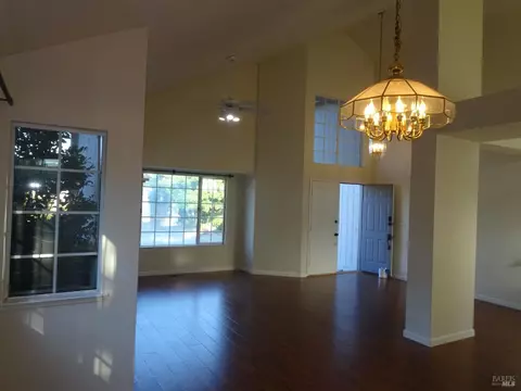 2923 Eucalyptus Ct, Fairfield, CA 94533 photo 14