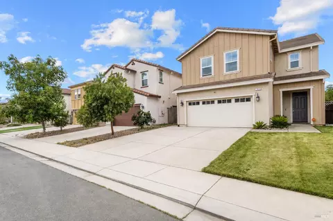 Exterior - 139 Davisco Dr, Oakley, CA 94561 photo 2 of 7