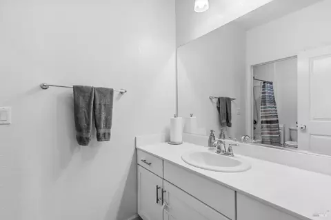 Bath - 139 Davisco Dr, Oakley, CA 94561 photo 3 of 8