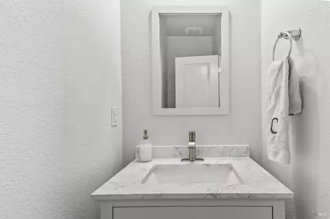 Bath - 139 Davisco Dr, Oakley, CA 94561 photo 2 of 8