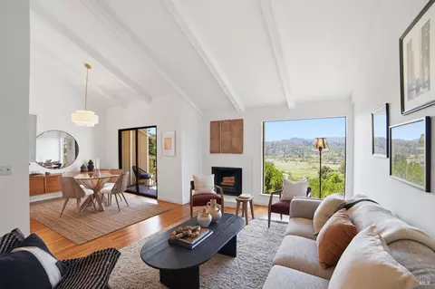 16 Chaucer Ct, Mill Valley, CA 94941