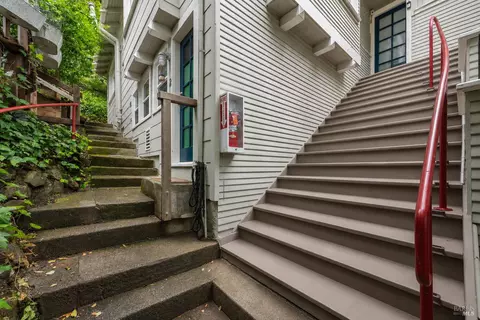 Exterior - 107 Stadium Ave, Mill Valley, CA 94941 photo 3 of 9
