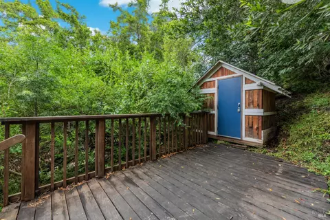 Exterior - 107 Stadium Ave, Mill Valley, CA 94941 photo 8 of 9