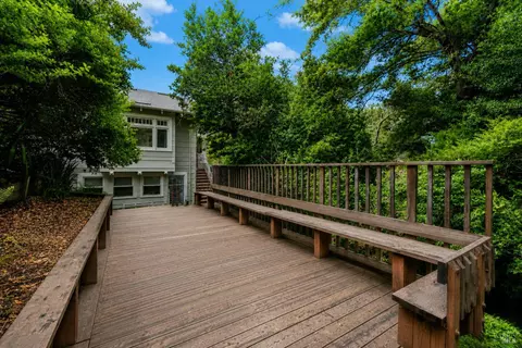 Exterior - 107 Stadium Ave, Mill Valley, CA 94941 photo 7 of 9