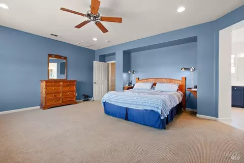 Bedroom - 366 Silas Ct, Benicia, CA 94510 photo 3 of 6