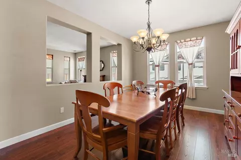 Dining - 366 Silas Ct, Benicia, CA 94510 photo 1 of 4