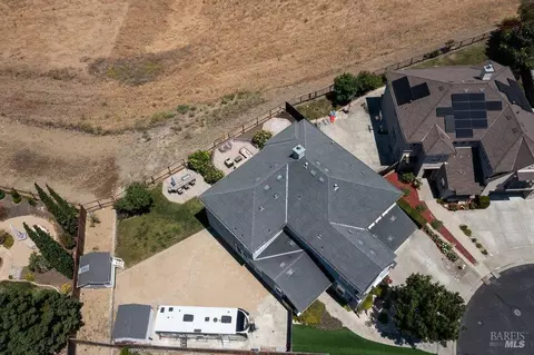 View/Area - 366 Silas Ct, Benicia, CA 94510 photo 5 of 9
