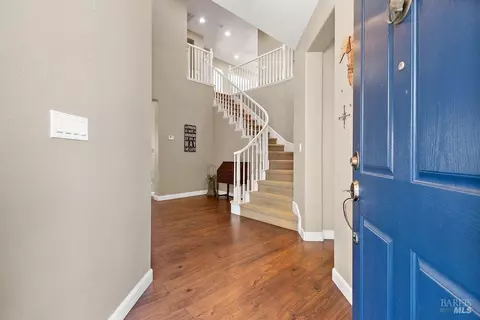 Entry Way - 366 Silas Ct, Benicia, CA 94510 photo 1 of 4