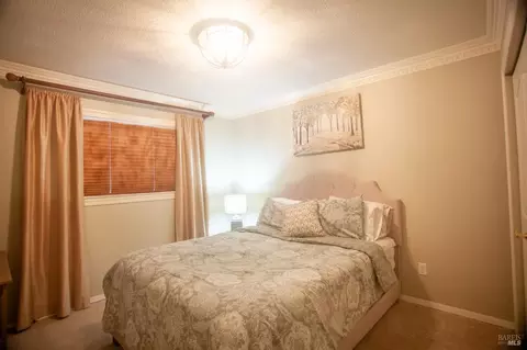 Bedroom - 226 Bonnie Ln, Willits, CA 95490 photo 2 of 2
