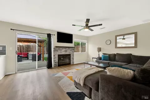Other - 1106 Charter Ln, Fairfield, CA 94533 photo 4 of 9