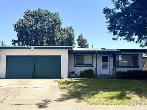 1532 Joan Dr, Petaluma, CA 94954