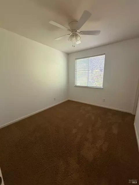Bedroom - 130 Refosco Ct, Vacaville, CA 95687 photo 3 of 5
