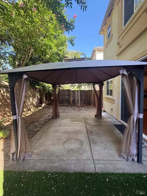 Exterior - 130 Refosco Ct, Vacaville, CA 95687 photo 7 of 7