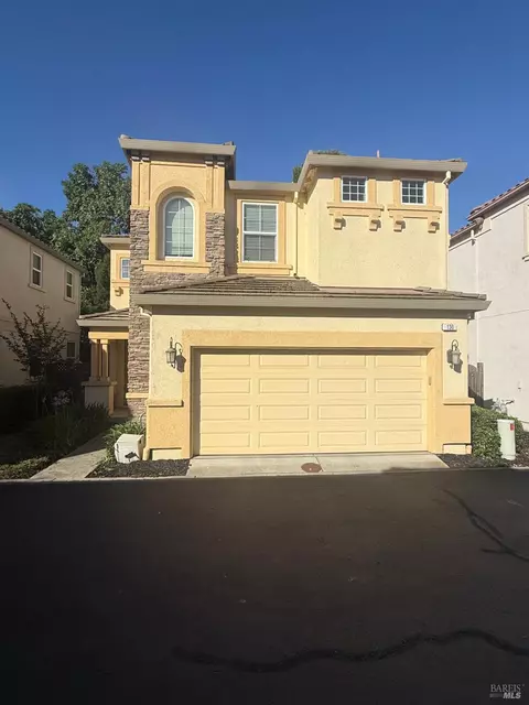 Exterior - 130 Refosco Ct, Vacaville, CA 95687 photo 3 of 7