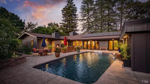 23 Country Club Dr, Fairfield, CA 94534