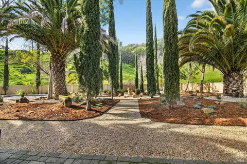 Exterior - 3467 Blue Mountain Dr, Fairfield, CA 94534 photo 15 of 30