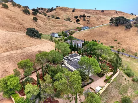 View/Area - 3467 Blue Mountain Dr, Fairfield, CA 94534 photo 1 of 5