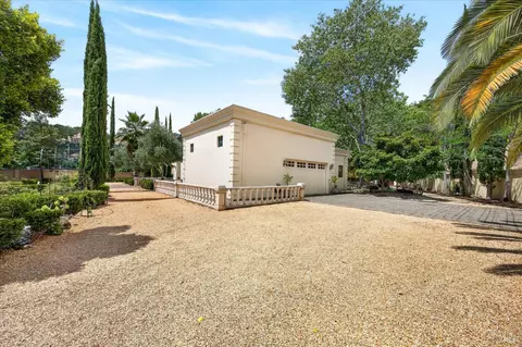 Exterior - 3467 Blue Mountain Dr, Fairfield, CA 94534 photo 4 of 30
