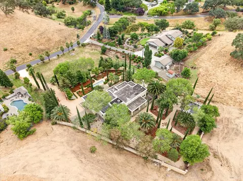View/Area - 3467 Blue Mountain Dr, Fairfield, CA 94534 photo 2 of 5