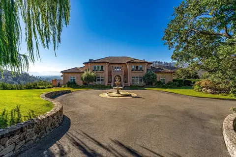 Exterior - 2900 Spring Mountain Rd, Saint Helena, CA 94574 photo 2 of 12