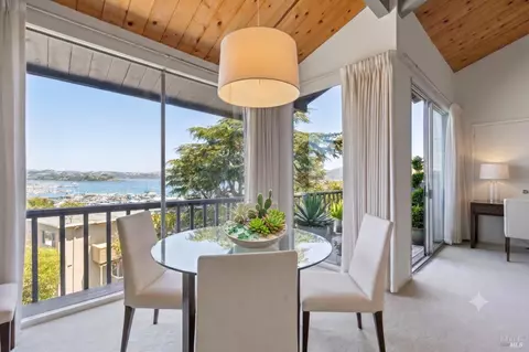 Dining - 147-149 Filbert Ave, Sausalito, CA 94965 photo 2 of 2