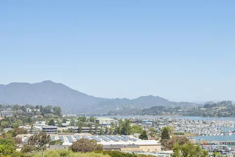 View/Area - 147-149 Filbert Ave, Sausalito, CA 94965 photo 2 of 3